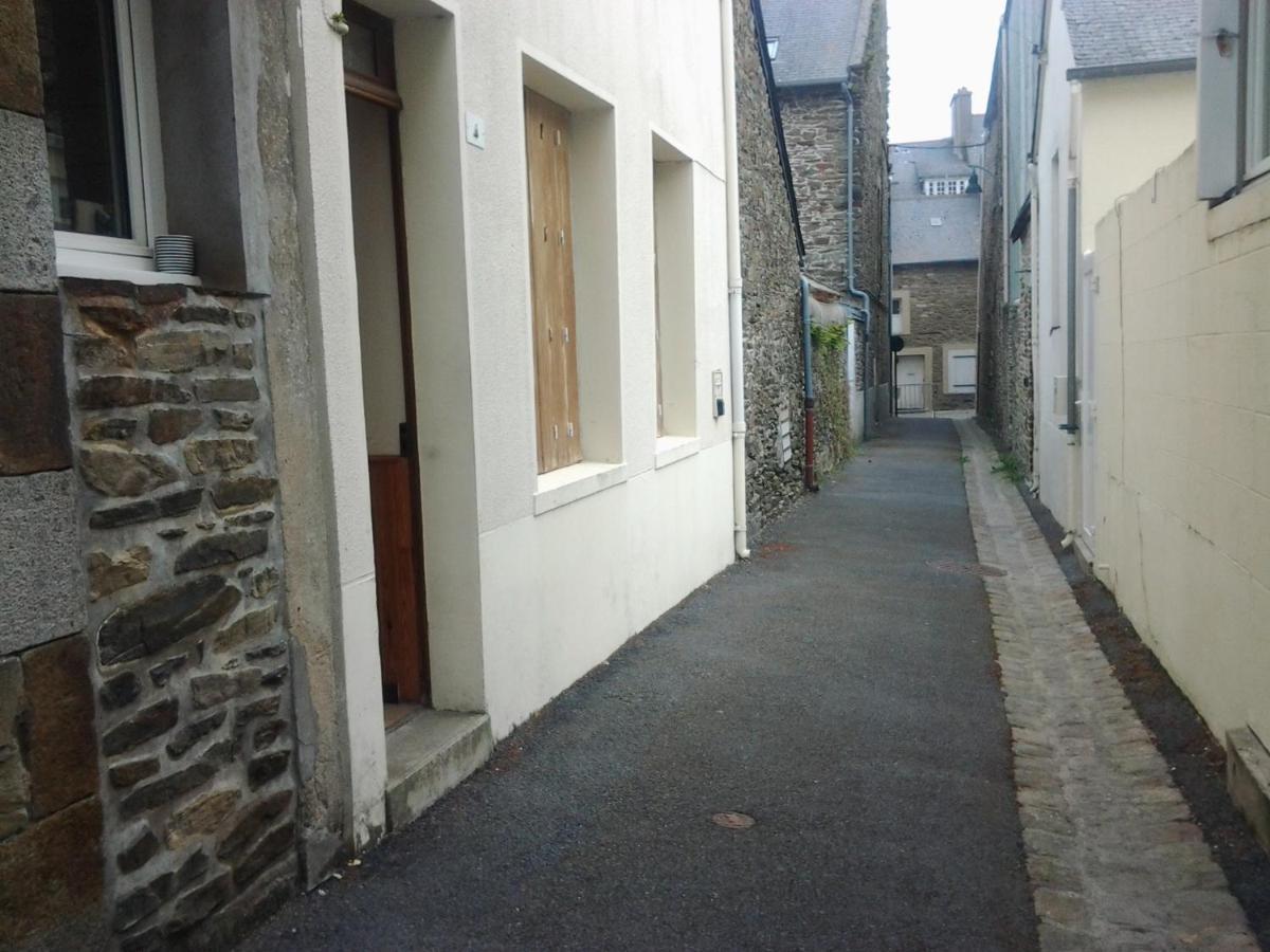 Appartement Rue Nationale - Port De La Houle Cancale Eksteriør bilde